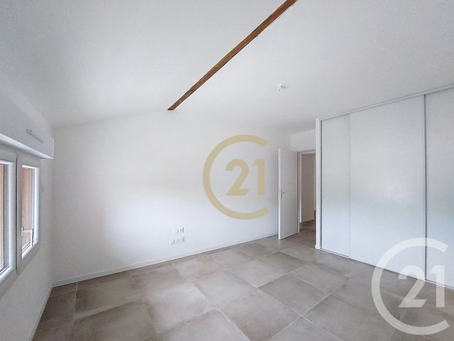 Appartement à louer - 3 pièces - 70.38 m2 - VALLIGUIERES - 30 - LANGUEDOC-ROUSSILLON - Century 21 Beven Immobilier