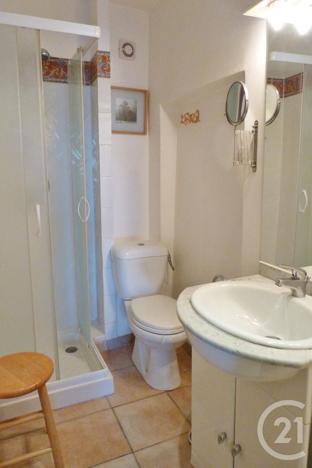 Appartement F2 à louer - 2 pièces - 30.72 m2 - ARAMON - 30 - LANGUEDOC-ROUSSILLON - Century 21 Beven Immobilier