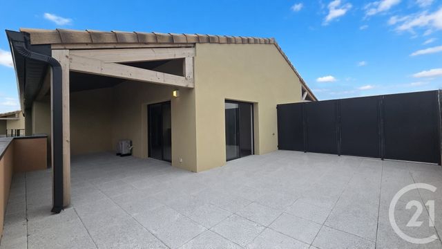 Appartement F2 à louer UZES