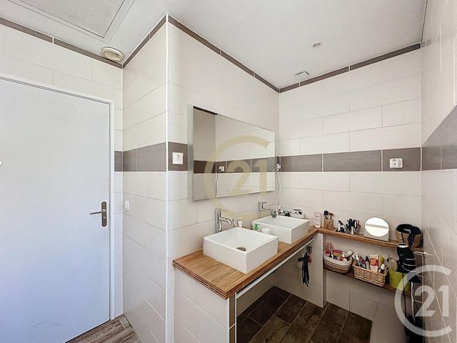 maison à vendre - 5 pièces - 99.92 m2 - REMOULINS - 30 - LANGUEDOC-ROUSSILLON - Century 21 Beven Immobilier