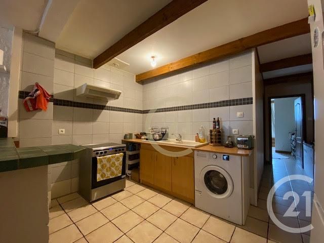 Appartement F2 à louer - 2 pièces - 64.22 m2 - REMOULINS - 30 - LANGUEDOC-ROUSSILLON - Century 21 Beven Immobilier