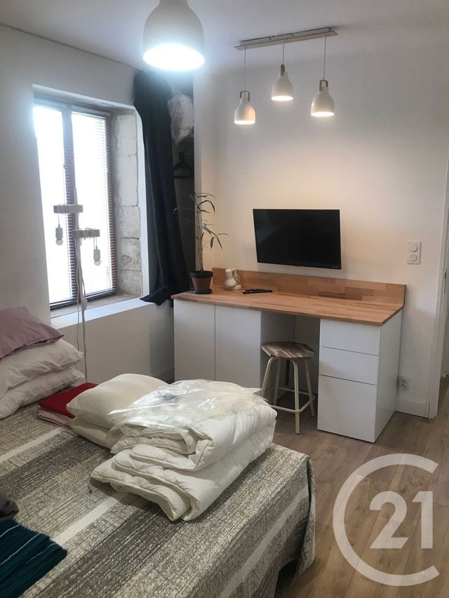 Appartement F2 à louer - 2 pièces - 39.88 m2 - VALLABREGUES - 30 - LANGUEDOC-ROUSSILLON - Century 21 Beven Immobilier