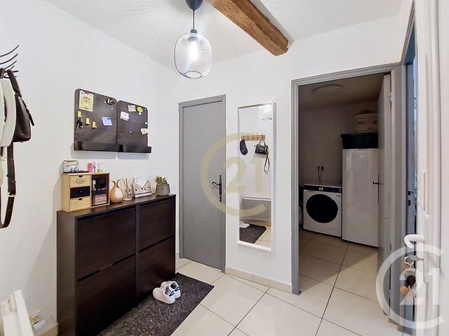 Appartement F3 à louer - 3 pièces - 76.41 m2 - DOMAZAN - 30 - LANGUEDOC-ROUSSILLON - Century 21 Beven Immobilier