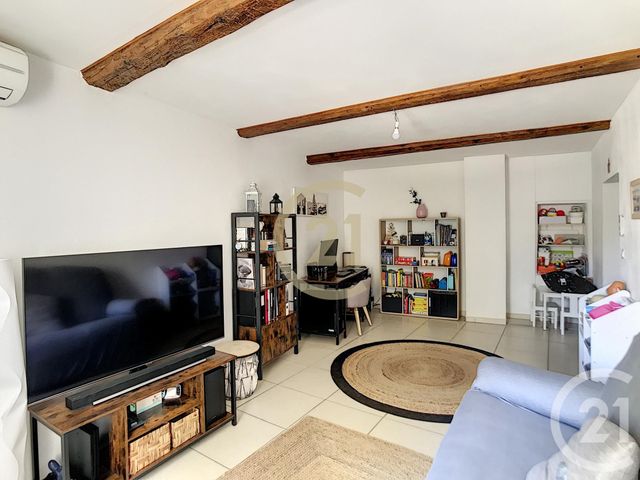 Appartement F3 à louer - 3 pièces - 76.41 m2 - DOMAZAN - 30 - LANGUEDOC-ROUSSILLON - Century 21 Beven Immobilier