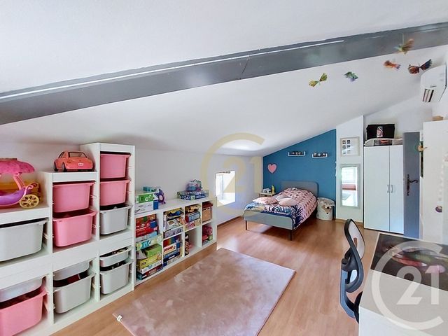 Appartement F3 à louer - 3 pièces - 76.41 m2 - DOMAZAN - 30 - LANGUEDOC-ROUSSILLON - Century 21 Beven Immobilier