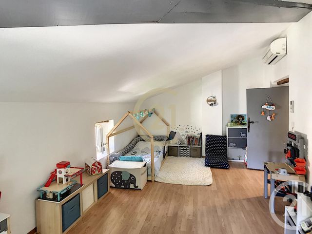 Appartement F3 à louer - 3 pièces - 76.41 m2 - DOMAZAN - 30 - LANGUEDOC-ROUSSILLON - Century 21 Beven Immobilier