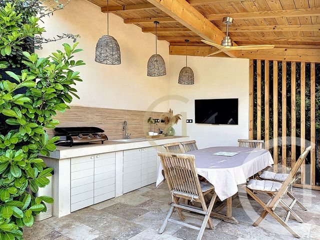 maison à vendre - 5 pièces - 127.5 m2 - COLLIAS - 30 - LANGUEDOC-ROUSSILLON - Century 21 Beven Immobilier