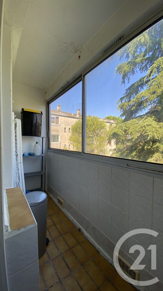 Appartement F2 à louer - 2 pièces - 48.03 m2 - AVIGNON - 84 - PROVENCE-ALPES-COTE-D-AZUR - Century 21 Beven Immobilier