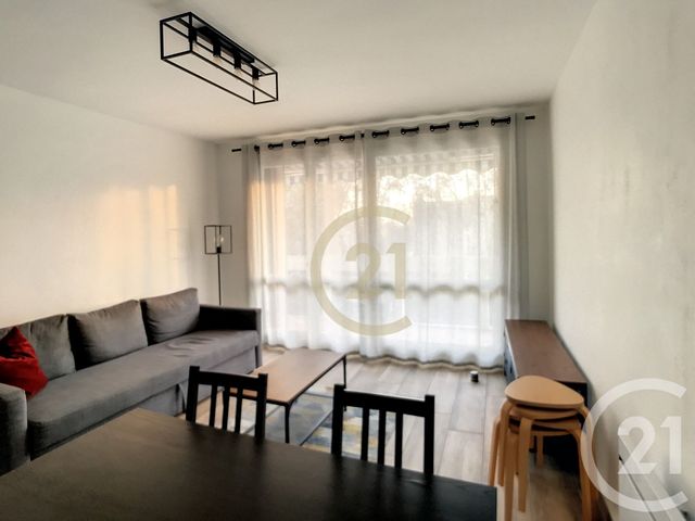 Appartement F2 à louer - 2 pièces - 48.03 m2 - AVIGNON - 84 - PROVENCE-ALPES-COTE-D-AZUR - Century 21 Beven Immobilier