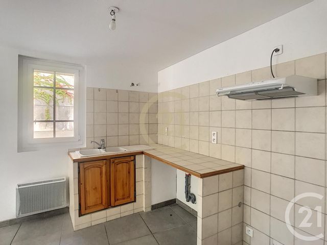 Appartement F2 à louer - 2 pièces - 37.39 m2 - DOMAZAN - 30 - LANGUEDOC-ROUSSILLON - Century 21 Beven Immobilier
