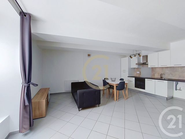 Appartement F3 à louer SERNHAC