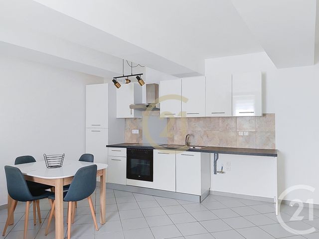Appartement F3 à louer - 3 pièces - 51.32 m2 - SERNHAC - 30 - LANGUEDOC-ROUSSILLON - Century 21 Beven Immobilier