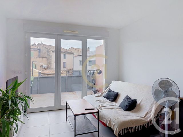 Appartement T2 à louer - 2 pièces - 46.45 m2 - REMOULINS - 30 - LANGUEDOC-ROUSSILLON - Century 21 Beven Immobilier