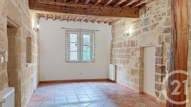 Appartement F4 à louer REMOULINS