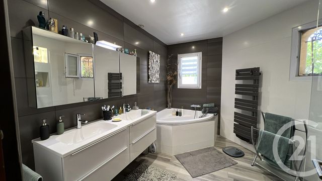 maison à vendre - 5 pièces - 131.39 m2 - CASTILLON DU GARD - 30 - LANGUEDOC-ROUSSILLON - Century 21 Beven Immobilier