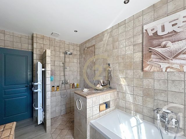 maison à vendre - 5 pièces - 138.51 m2 - REMOULINS - 30 - LANGUEDOC-ROUSSILLON - Century 21 Beven Immobilier