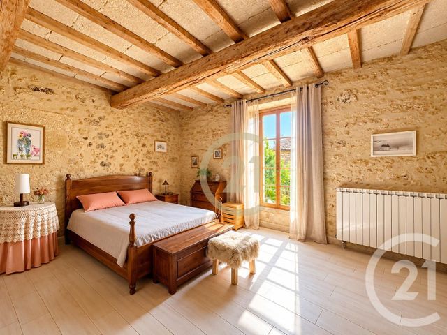 maison à vendre - 8 pièces - 308.92 m2 - REMOULINS - 30 - LANGUEDOC-ROUSSILLON - Century 21 Beven Immobilier
