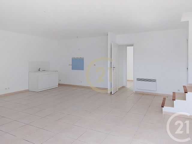 maison à louer - 4 pièces - 88.59 m2 - CASTILLON DU GARD - 30 - LANGUEDOC-ROUSSILLON - Century 21 Beven Immobilier