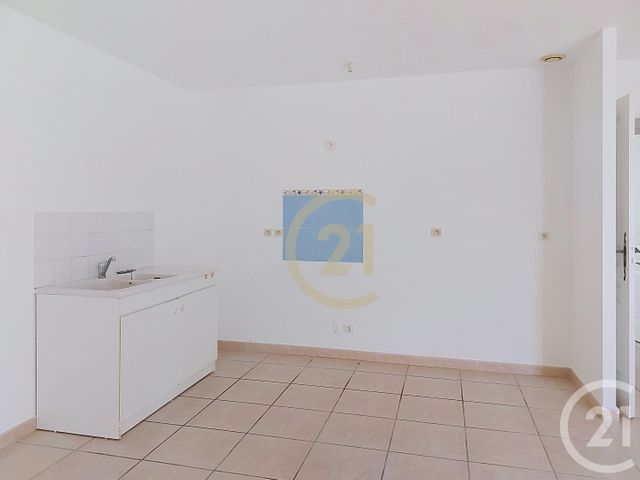maison à louer - 4 pièces - 88.59 m2 - CASTILLON DU GARD - 30 - LANGUEDOC-ROUSSILLON - Century 21 Beven Immobilier
