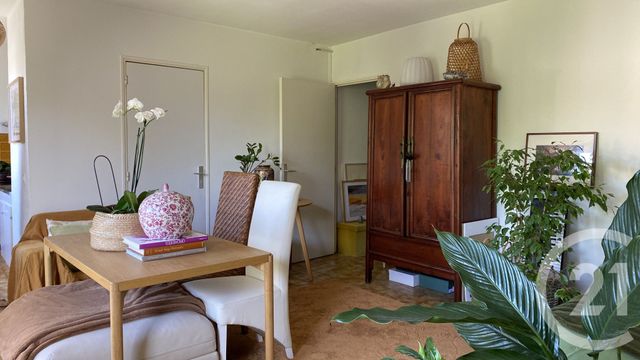 Appartement F1 à louer - 1 pièce - 32.65 m2 - VILLENEUVE LES AVIGNON - 30 - LANGUEDOC-ROUSSILLON - Century 21 Beven Immobilier