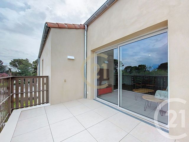 Appartement F2 à louer UZES