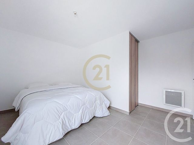 Appartement F2 à louer - 2 pièces - 46.74 m2 - UZES - 30 - LANGUEDOC-ROUSSILLON - Century 21 Beven Immobilier