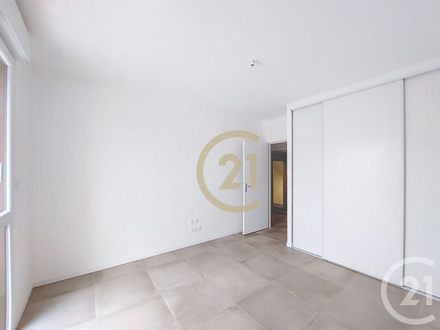 Appartement à louer - 3 pièces - 56.66 m2 - VALLIGUIERES - 30 - LANGUEDOC-ROUSSILLON - Century 21 Beven Immobilier