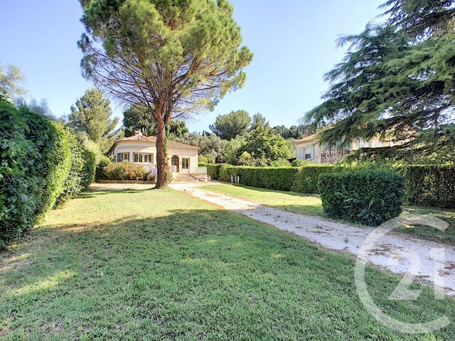 Afficher la photo en grand maison à louer - 5 pièces - 130.0 m2 - LES ANGLES - 30 - LANGUEDOC-ROUSSILLON - Century 21 Beven Immobilier