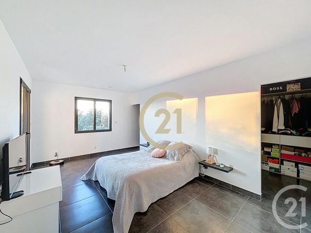 maison à vendre - 6 pièces - 182.95 m2 - UZES - 30 - LANGUEDOC-ROUSSILLON - Century 21 Beven Immobilier
