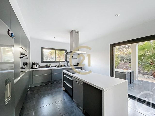 maison à vendre - 6 pièces - 182.95 m2 - UZES - 30 - LANGUEDOC-ROUSSILLON - Century 21 Beven Immobilier