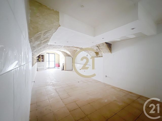 commerce à vendre - 61.55 m2 - UZES - 30 - LANGUEDOC-ROUSSILLON - Century 21 Beven Immobilier