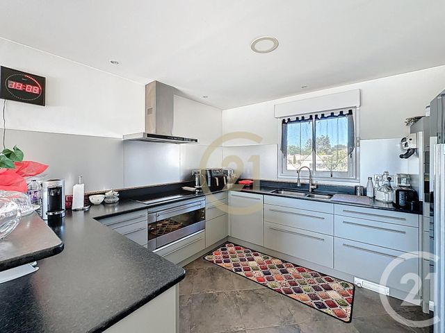 maison à vendre - 5 pièces - 145.0 m2 - UZES - 30 - LANGUEDOC-ROUSSILLON - Century 21 Beven Immobilier