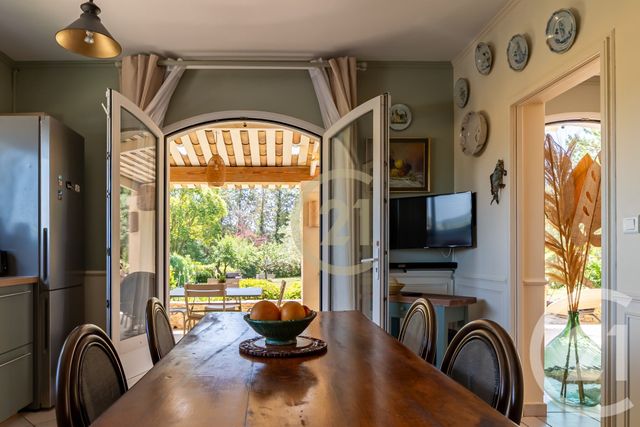 maison à vendre - 6 pièces - 177.0 m2 - UZES - 30 - LANGUEDOC-ROUSSILLON - Century 21 Beven Immobilier