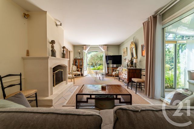 maison à vendre - 6 pièces - 177.0 m2 - UZES - 30 - LANGUEDOC-ROUSSILLON - Century 21 Beven Immobilier