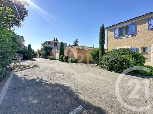 Appartement F3 à vendre - 3 pièces - 47.01 m2 - UZES - 30 - LANGUEDOC-ROUSSILLON - Century 21 Beven Immobilier