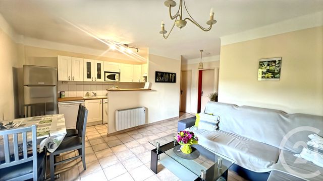 Appartement F3 à vendre - 3 pièces - 51.0 m2 - UZES - 30 - LANGUEDOC-ROUSSILLON - Century 21 Beven Immobilier
