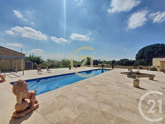 maison à vendre - 6 pièces - 292.13 m2 - UZES - 30 - LANGUEDOC-ROUSSILLON - Century 21 Beven Immobilier