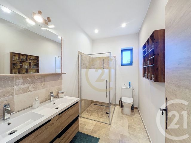 maison à vendre - 9 pièces - 198.0 m2 - UZES - 30 - LANGUEDOC-ROUSSILLON - Century 21 Beven Immobilier